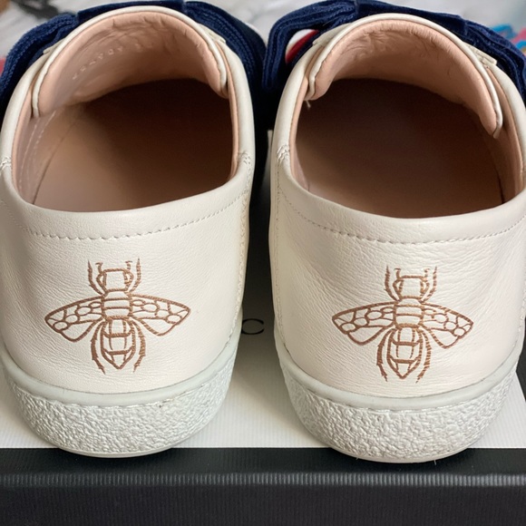 Gucci Ace Sneaker with Velvet Bows!  Good condition, gently used! - Picture 5 of 6
